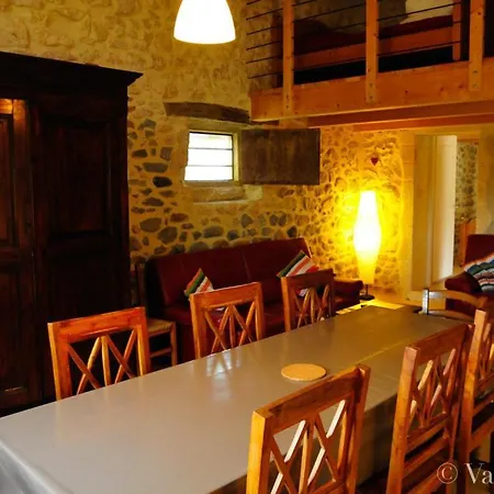 Gîtes du Domaine des Dames Vallon-Pont-dʼArc Extérieur photo